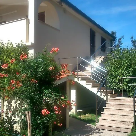 Apartment Apartments Vlasici
