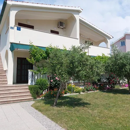 Apartment Apartments Vlasici *