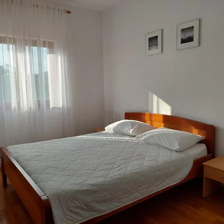 Apartments Vlasici * Vlašići