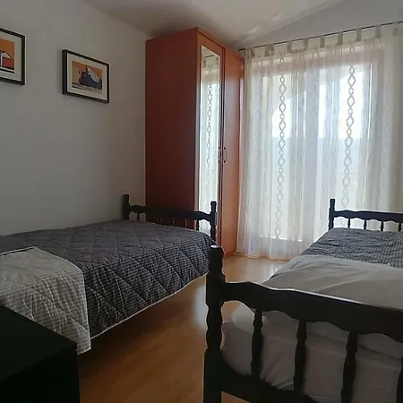 Apartments Vlasici شقة